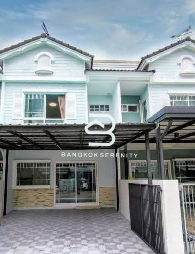 For RentTownhouseSamut Prakan,Samrong : Townhouse at Indy Bangna 2 Km.7 for rent near Mega Bangna