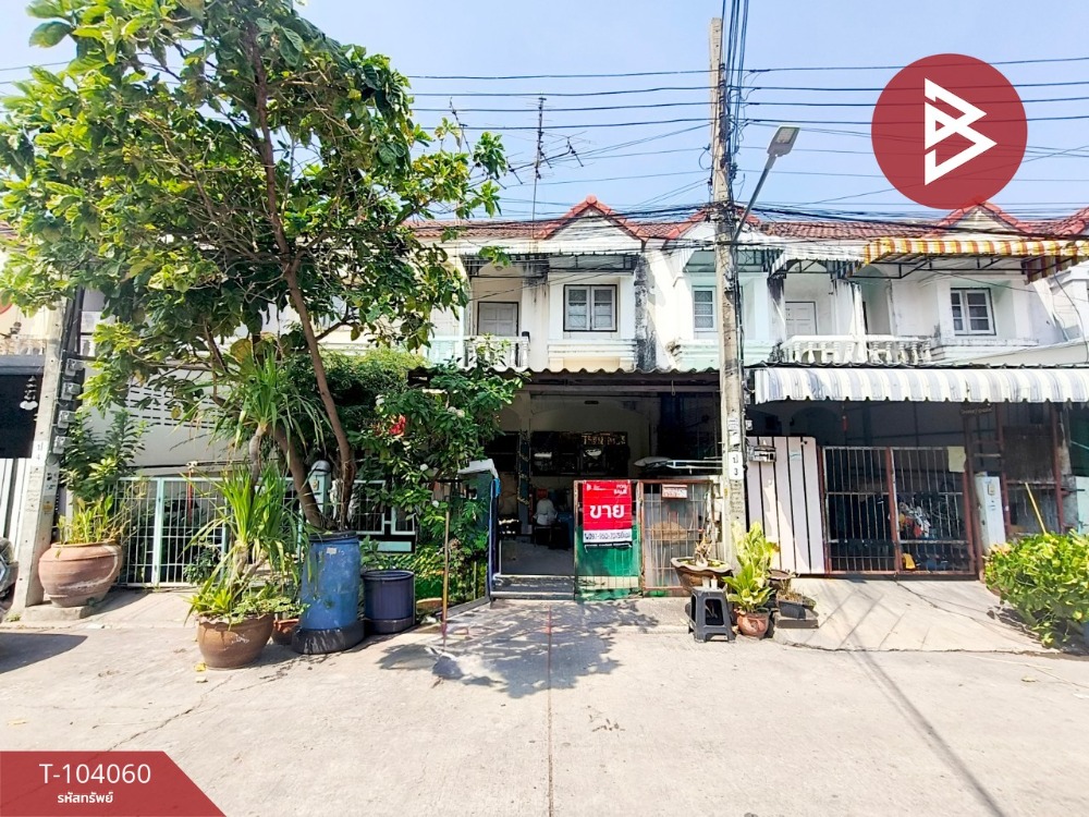 For SaleTownhouseSamut Prakan,Samrong : Townhouse for sale, Phanasan Village 8, Taiban, Samut Prakan