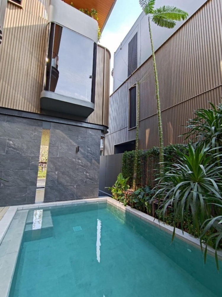 ให้เช่าบ้านพระราม 9 เพชรบุรีตัดใหม่ RCA : Available for rent Pool villa House at Bugaan rama9-mengjai, Private Elevator