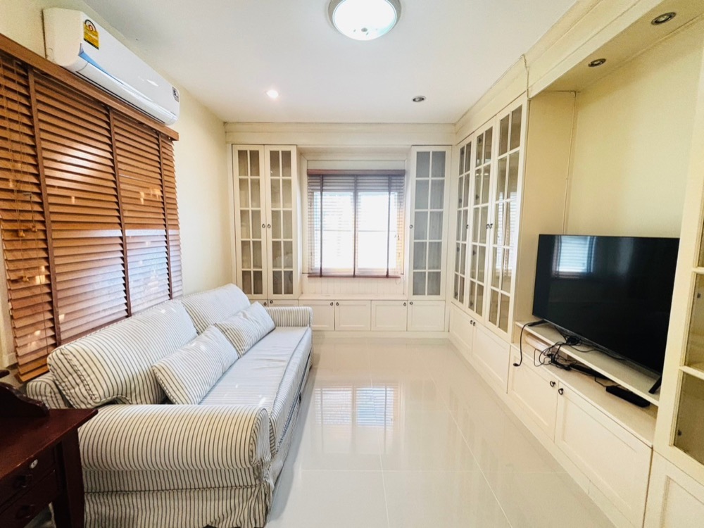 For RentHouseRama5, Ratchapruek, Bangkruai : House for rent, beautifully decorated, Perfect Master Piece Rattanathibet