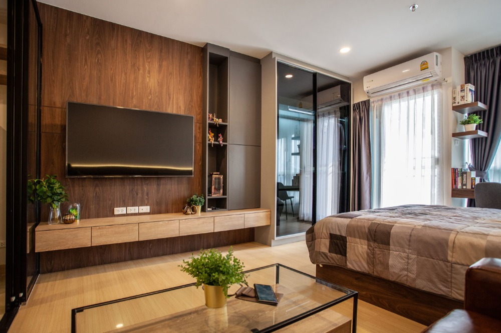 For SaleCondoRama9, Petchburi, RCA : Condo in the city center, within a budget of no more than 2.5 million baht ✨ Supalai Veranda Rama 9 / Studio (For Sale), Supalai Werenda Rama 9 / Studio (Sale) F081