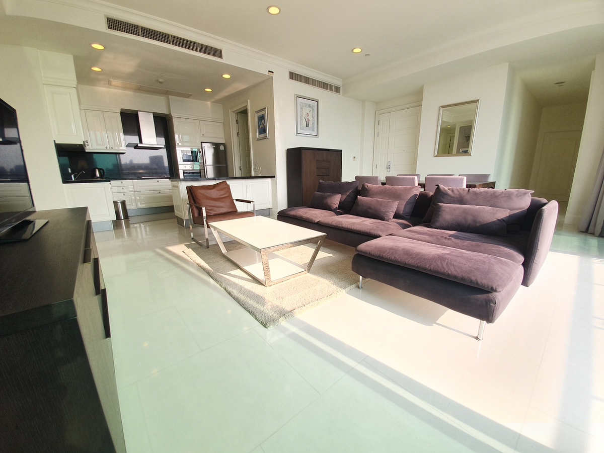 For RentCondoSukhumvit, Asoke, Thonglor : ✨Condo for rent, good location at Royce Private Residences, 3 bedrooms, fully furnished, high floor, balcony, near MRT Sukhumvit