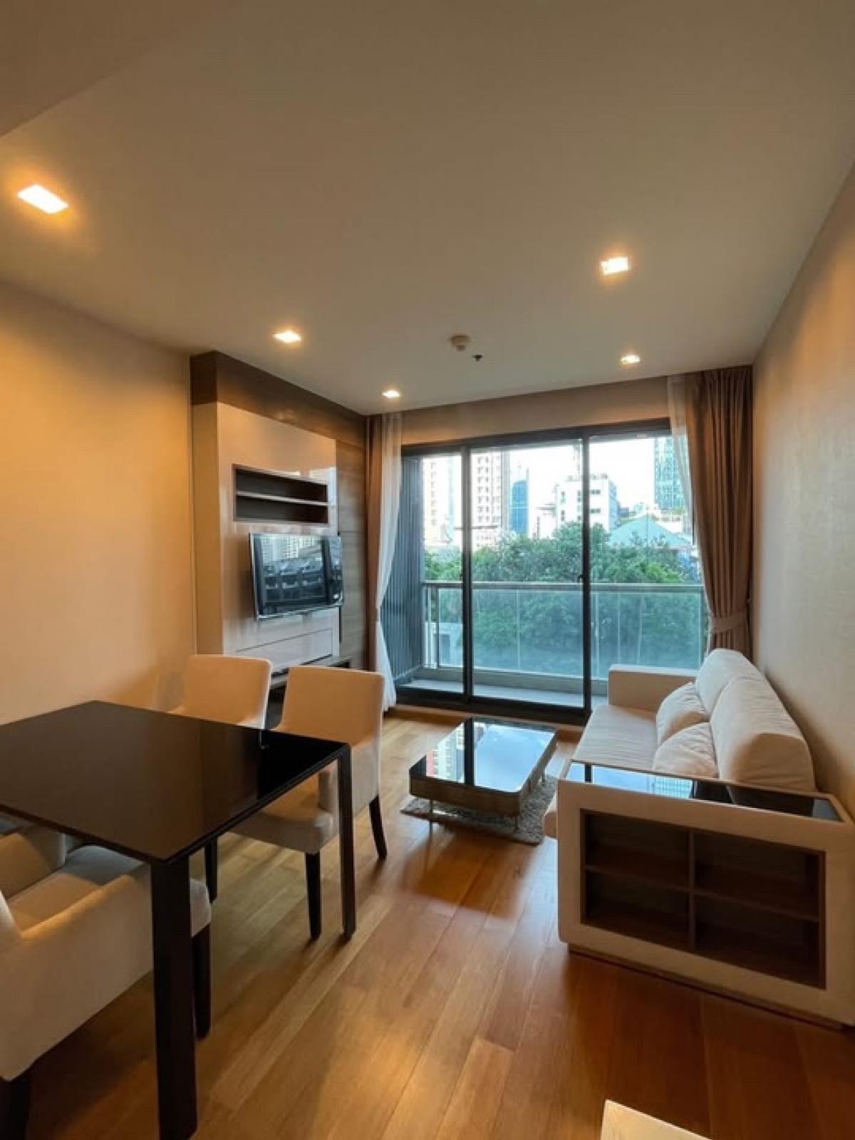 ให้เช่าคอนโดสาทร นราธิวาส : ⭐️(A0093) For RENT 🏢The address sathorn 2 Bedroom 2 bathroom 38K per month