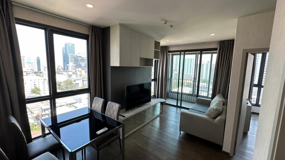 For RentCondoRatchathewi,Phayathai : Condo for rent, Ideo Q Siam - Ratchatewi [Ideo Q Siam - Ratchatewi] Beautiful room, good price, convenient travel, fully furnished, ready to move in immediately, make an appointment to view the room.