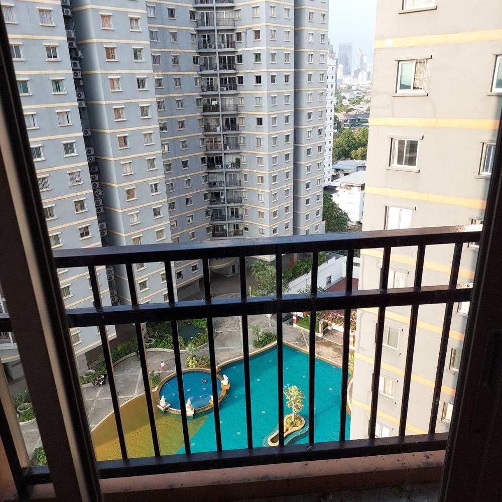 ให้เช่าคอนโดสาทร นราธิวาส : Belle Park ห้องสวย ชั้น 15 pool view