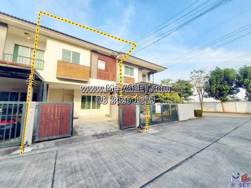 For SaleTownhousePathum Thani,Rangsit, Thammasat : Townhouse for sale, cheap price, lower than appraisal price, area along Khlong Phra Udom, Soi Wat Tha Kiewian, Khlong Bang Phai, Wat Thong Sa-at, Lat Lum Kaeo: Baan Suan Thanakarn Garden Village: 2 floors, 22.7 sq.wa: CODE NN-91381