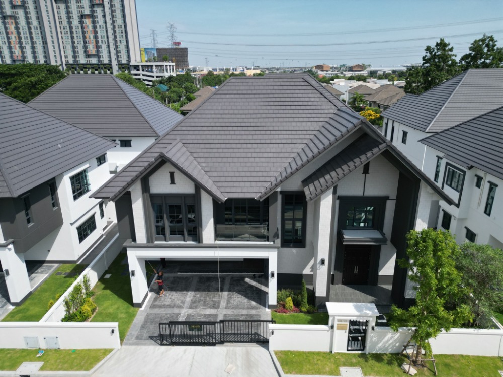 For RentHouseBangna, Bearing, Lasalle : The City Bangna 2 𝐓𝐇𝐄 𝐂𝐈𝐓𝐘 𝐁𝐚𝐧𝐠𝐧𝐚 𝟐 Luxury single house 𝐌𝐨𝐝𝐞𝐫𝐧 𝐄𝐧𝐠𝐥𝐢𝐬𝐡 𝐒𝐭𝐲𝐥𝐞