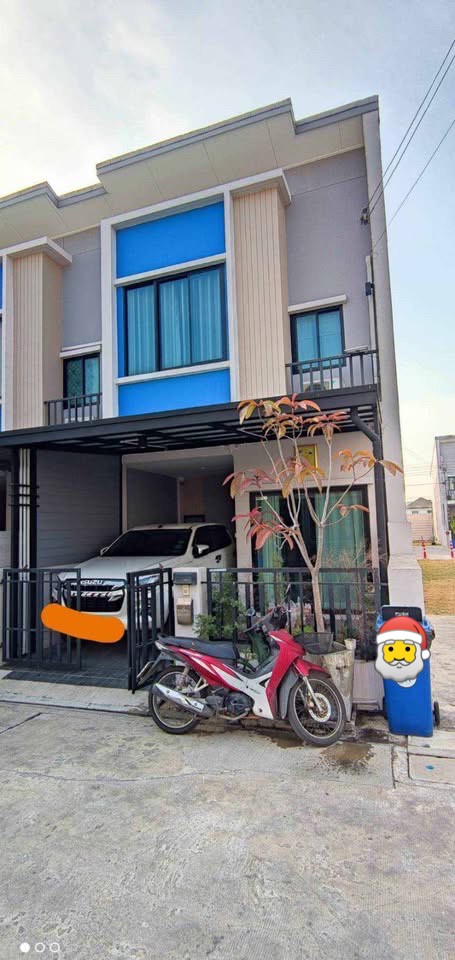 ให้เช่าทาวน์เฮ้าส์/ทาวน์โฮมนวมินทร์ รามอินทรา : 🏡ให้เช่าทาวน์โฮม 2 ชั้น โครงการ เรซิโอ-โฮม ซอยกาญจนาภิเษก 5/3 3 ห้องนอน 2 ห้องน้ำ พร้อมสิ่งอำนวยความสะดวก เข้าออกได้หลายเส้นทางทาง ใ