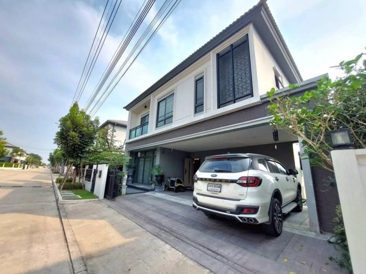 For RentHousePattanakan, Srinakarin : ❤️🏡For rent, beautiful house urgently💥 100,000 baht, Grand Britannia Village, Rama 9 - Krungthep Kreetha 🏡❤️