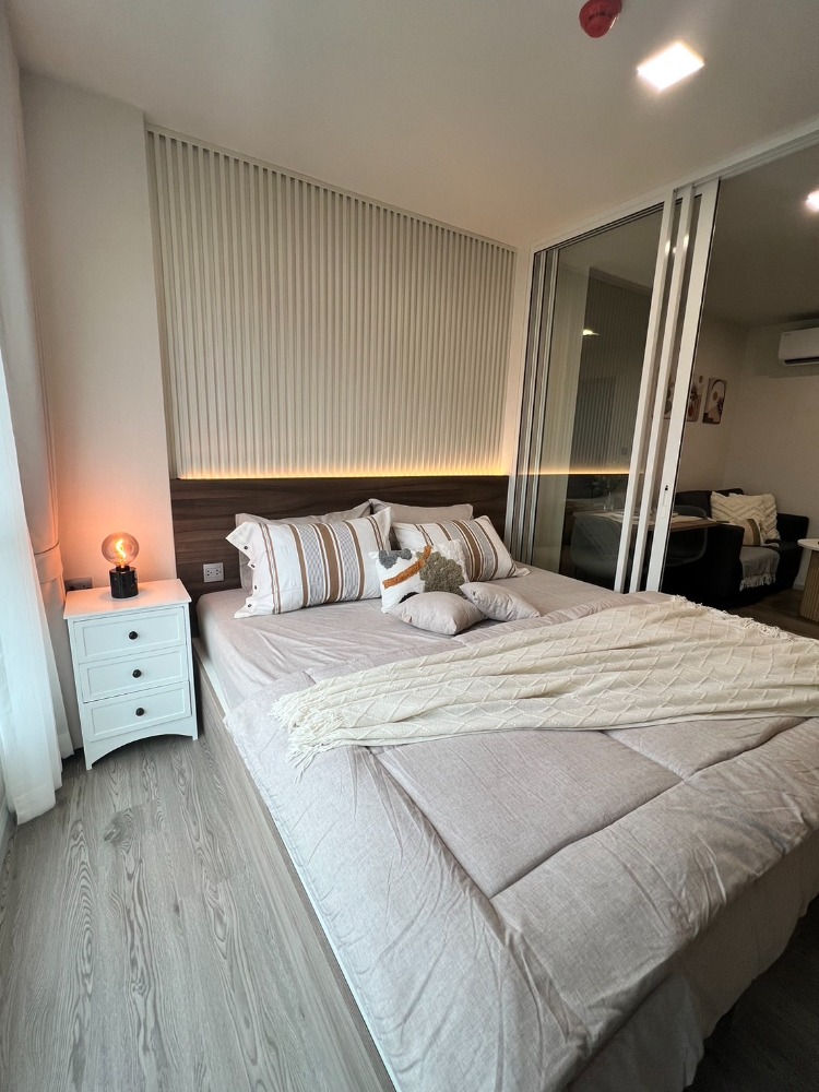 For RentCondoPathum Thani,Rangsit, Thammasat : Decorated in the most luxurious style 🧳🛋️🛏️ 𝗞𝗮𝘃𝗲 𝗧𝗼𝘄𝗻 𝗜𝘀𝗹𝗮𝗻𝗱 Landmark condo, Bangkok University, Rangsit #Condo for university students