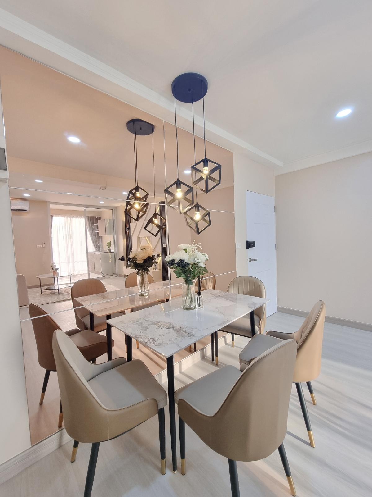 For SaleCondoOnnut, Udomsuk : 🚩Condo for sale, 2 bedrooms, 2 bathrooms🚩Wilshire Condominium Srinakarin 56🔥Selling price 2,190,000 baht!!🔥With built-in furniture, ready to move in