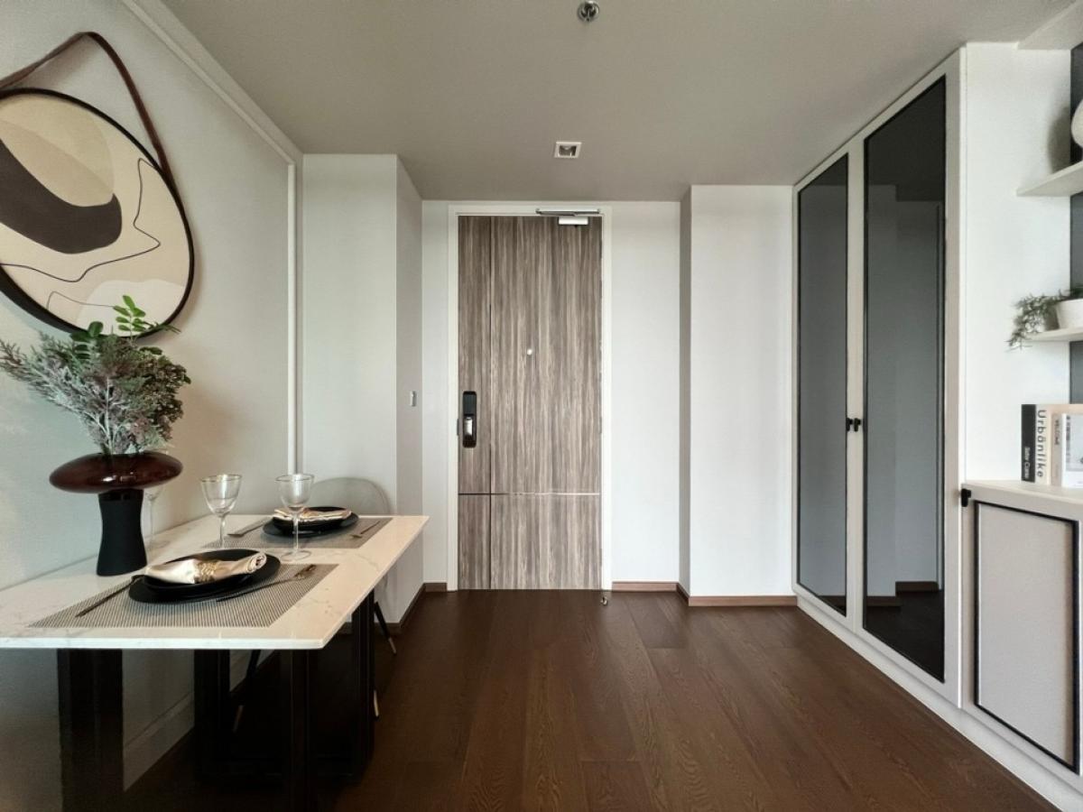 For RentCondoSukhumvit, Asoke, Thonglor : Urgent for rent, 1 bedroom, 45 sq m, price 39,000, near BTS Thonglor, interested, make an appointment to view 0808144488