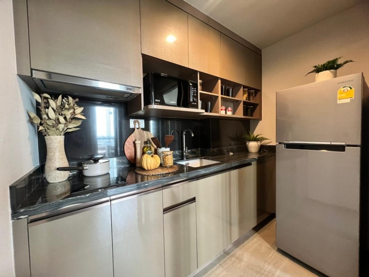 For RentCondoSukhumvit, Asoke, Thonglor : Beautiful room, ready to move in, 1 bedroom, 45 sq m, price 39,000 baht. Interested, make an appointment to view 0808144488