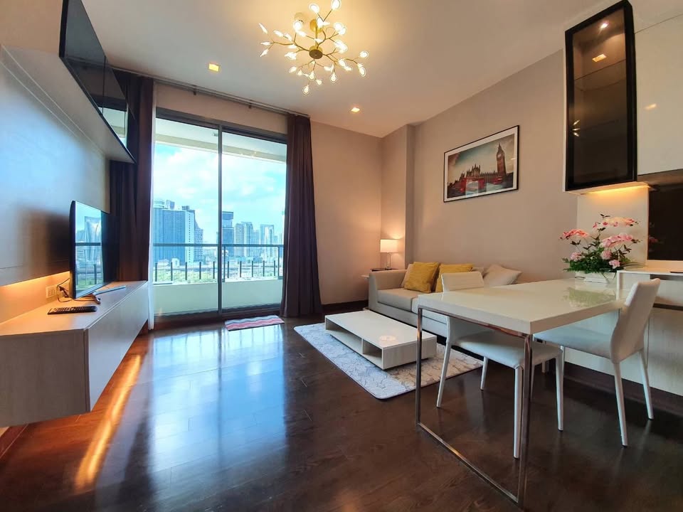 ขายคอนโดพระราม 9 เพชรบุรีตัดใหม่ RCA : Q Asoke / 1 Bedroom (FOR SALE), คิว อโศก / 1 ห้องนอน (ขาย) F104