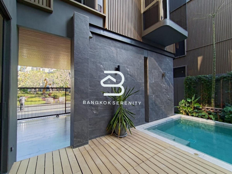 For RentHouseRama9, Petchburi, RCA : House for rent with private pool at Bugaan Rama 9-Mengjai