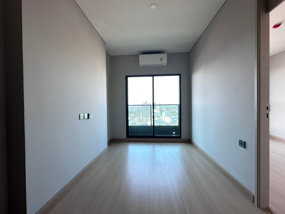 For SaleCondoKasetsart, Ratchayothin : 🔥Urgent sale!! High floor room, beautiful view🔥Lumpini Park Phahol 32 (1 bedroom, 28 sq m.) only 3.32 MB!! Tel.0922635410 (Earth)