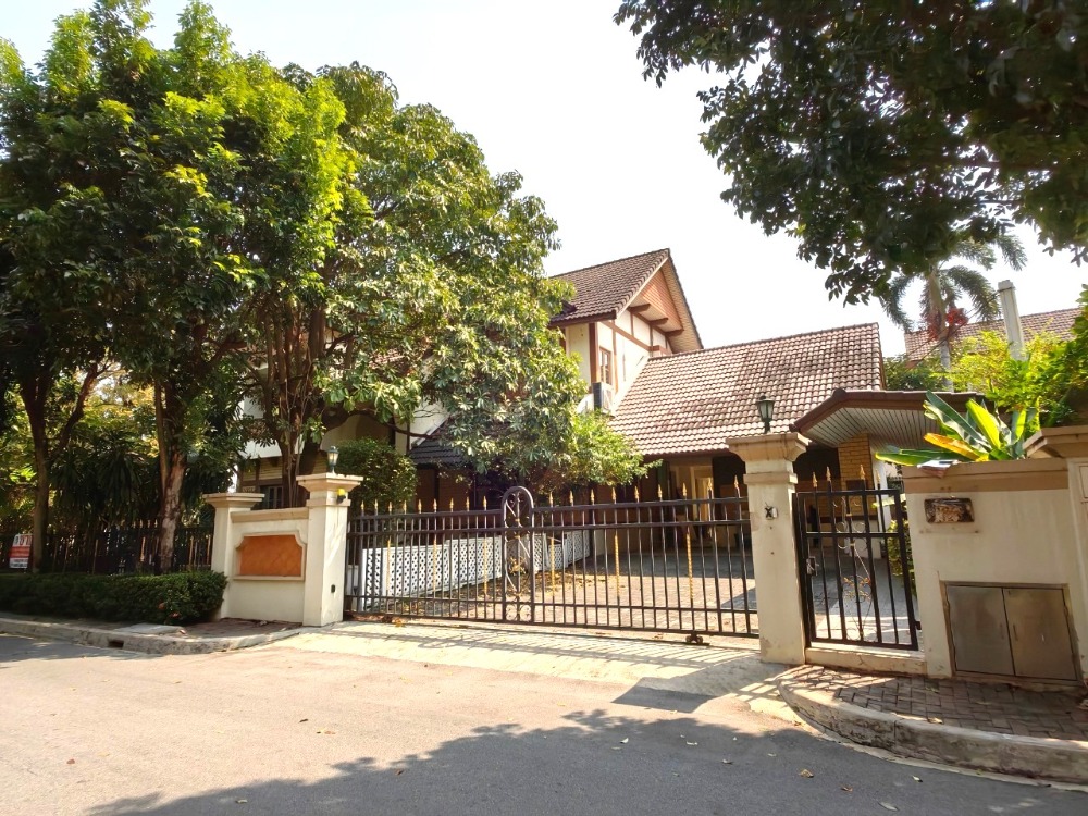 For SaleHouseKasetsart, Ratchayothin : Single house for sale, Pruksa Phirom Regent Kaset-Nawamin, corner house, at the beginning of the project, near the Pink Line, Mai Lap Station, connecting to many roads, near the expressway