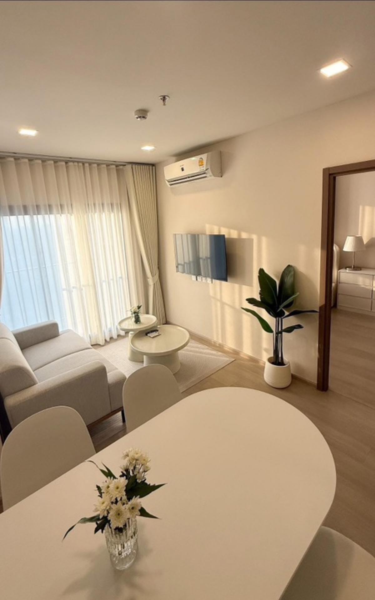 For RentCondoLadprao, Central Ladprao : 🏢 Life Phahon - Ladprao 🌿 💥 25,000/month💥