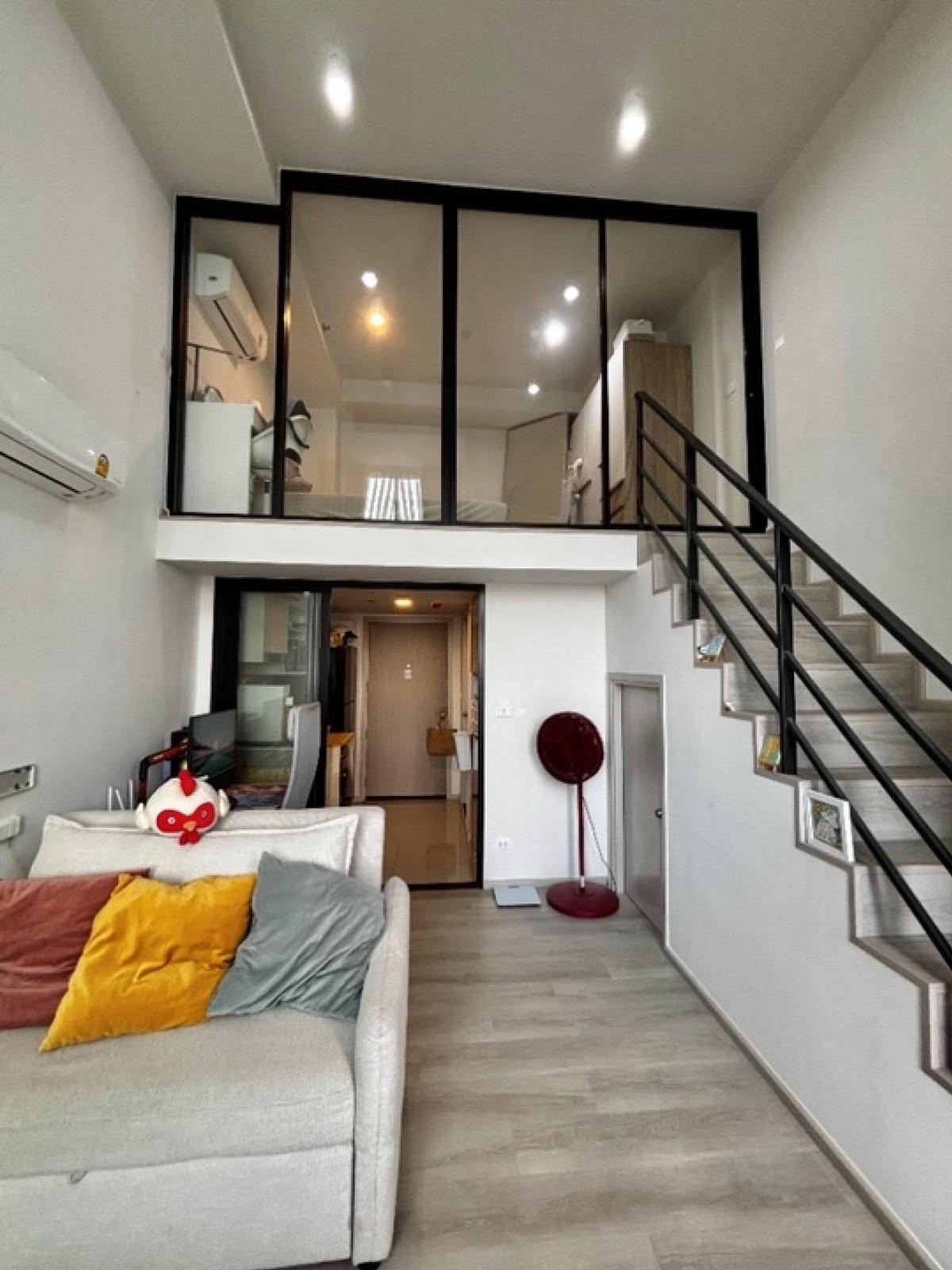 For RentCondoPinklao, Charansanitwong : Condo for rent IDEO Charan 70 - Riverview (Ideo Charan 70 - Riverview) - Duplex 2 floors, 4.6 meter high ceiling, view of Chao Phraya River/Rama 8 Bridge