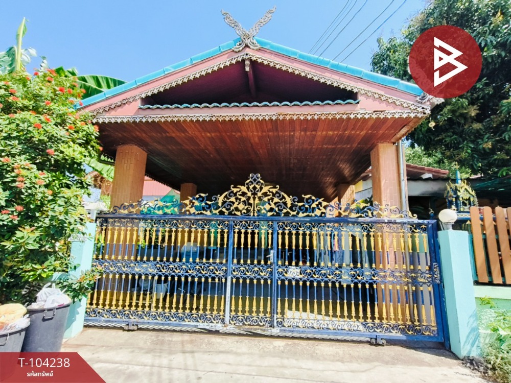 For SaleHousePattaya, Bangsaen, Chonburi : Urgent sale, single house, 112 square wah, Takhian Tia, Bang Lamung, Chonburi