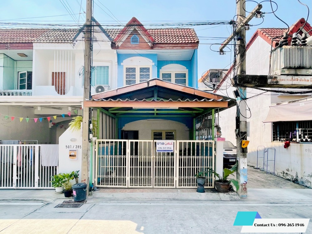 For SaleTownhousePathum Thani,Rangsit, Thammasat : For sale: 2-storey townhouse, Chatnarong Villa 3, Lam Luk Ka, Khlong 3 location