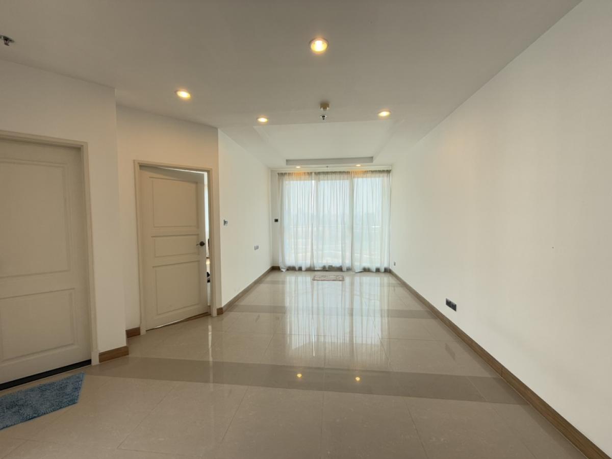 For SaleCondoRama9, Petchburi, RCA : For sale Supalai Wellington Supalai Wellington 2 large bedrooms, city view, good location in Ratchada area @ Supalai Wellington