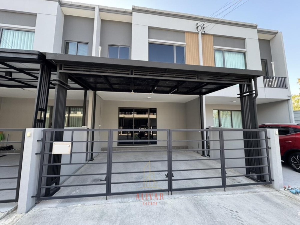 For RentTownhomeBangna, Bearing, Lasalle : RH010925 For rent, 2-storey townhouse, Pleno Sukhumvit-Bangna 2, near Mega Bangna