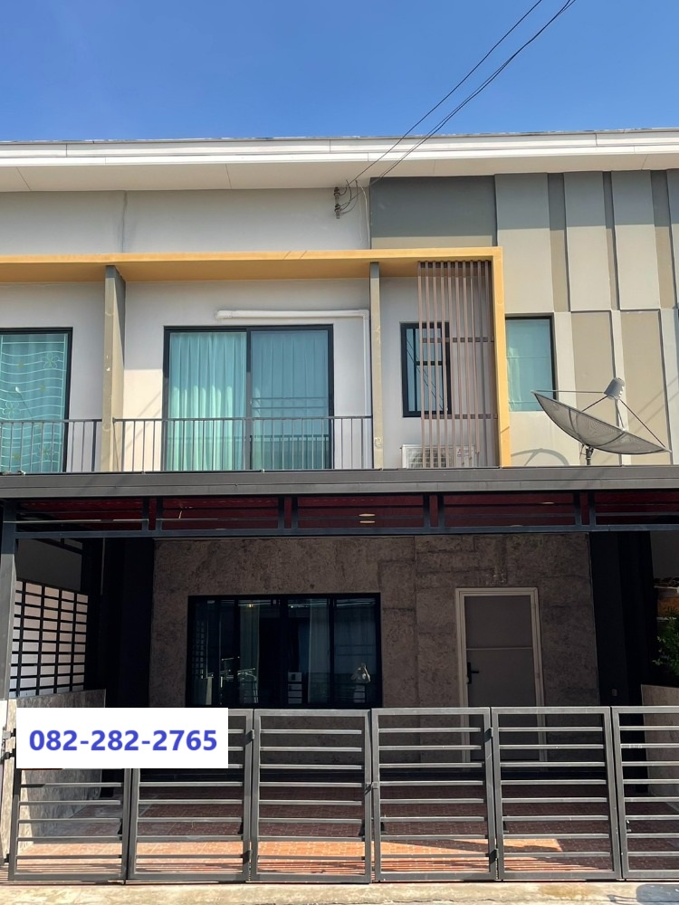 For SaleHouseVipawadee, Don Mueang, Lak Si : 21 sq m, 3 bedrooms, 2 bathrooms, 2-storey townhouse, The Connect, Lak Si, Don Mueang