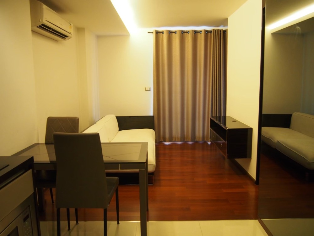 For SaleCondoSukhumvit, Asoke, Thonglor : For sale: Low Rise 8-storey condo, The Address Sukhumvit 61, near BTS Ekkamai