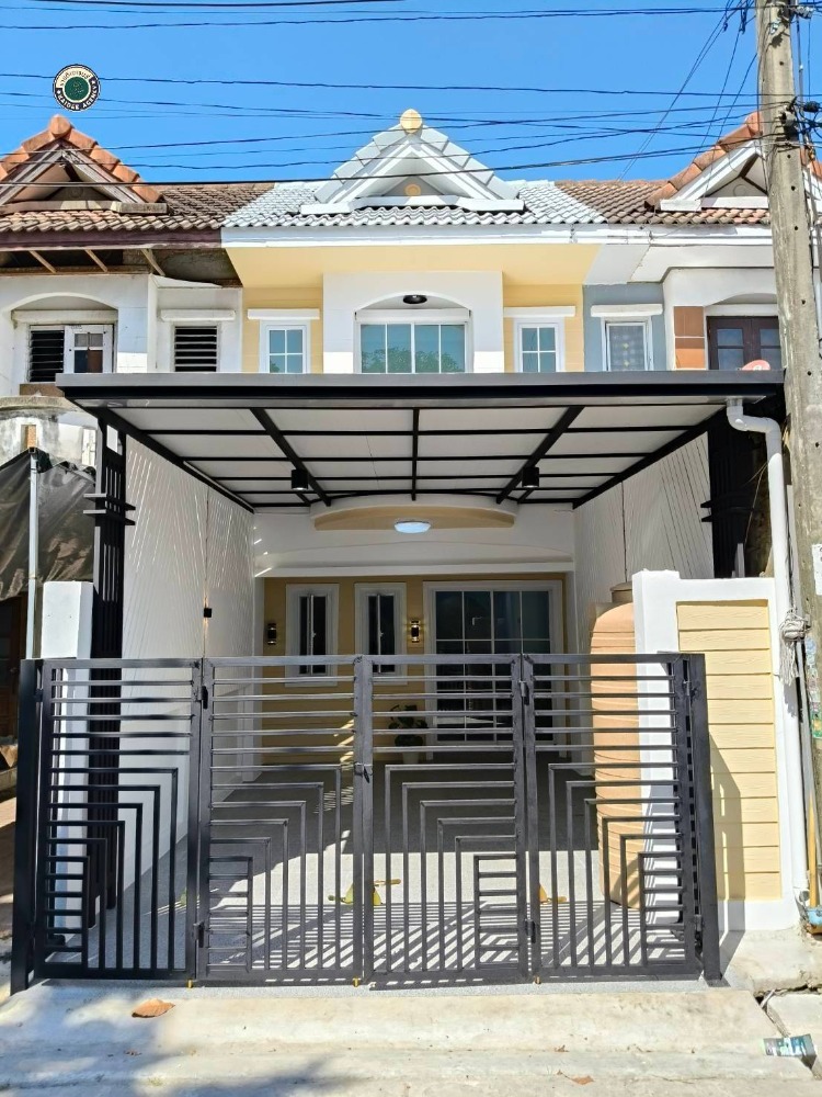 For SaleTownhouseNawamin, Ramindra : For sale: 2-storey townhouse, Muang Pracha Village, Hathai Rat, along Khlong Song, Khlong Sam Wa, Phraya Suren, Safari World, Fashion Island, Khubon, Nimit Mai, Ram Intra, Panya Intra