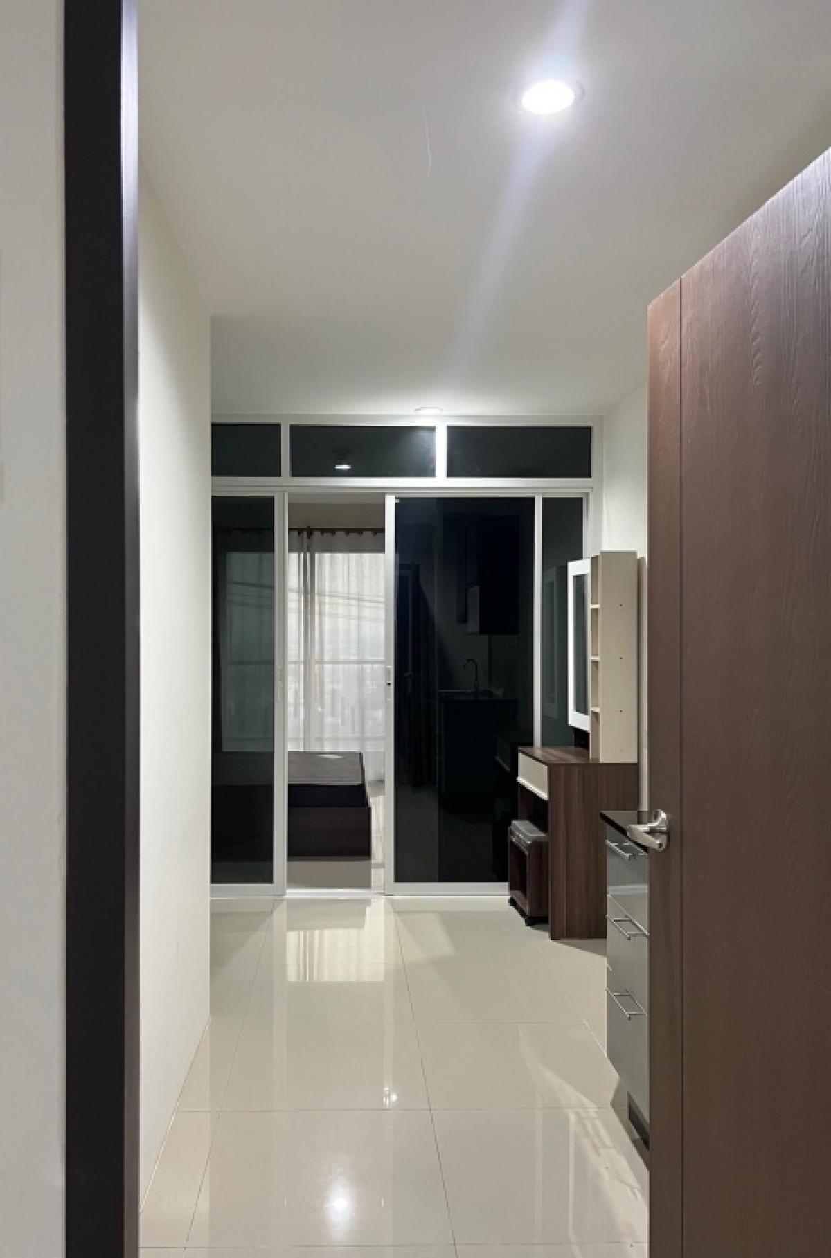 For RentCondoPattanakan, Srinakarin : Main topic: For rent, Asakan Place Srinakarin, 15th floor, price 8,500 baht, accepting reservations 📌 Ready to move in