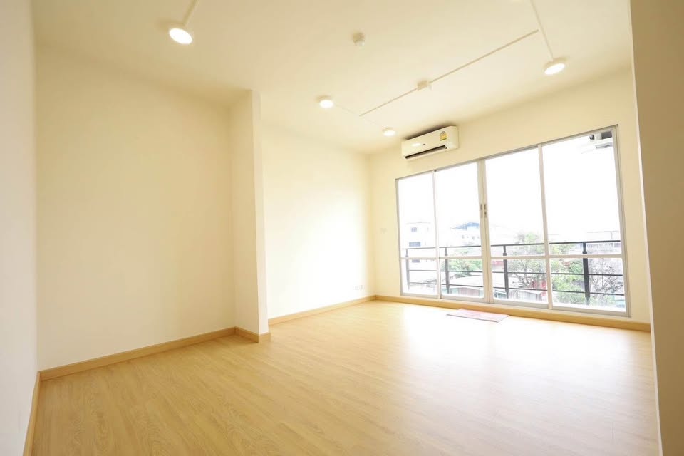 For SaleCondoLadprao, Central Ladprao : Condo for sale, Siri Metro Vibhavadi Rangsit 16, empty room, studio, 4th floor (AM1356)