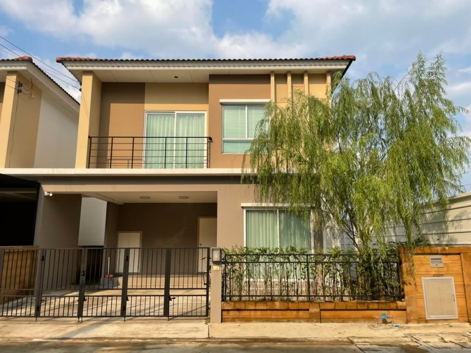 For RentHouseNonthaburi, Bang Yai, Bangbuathong : 2-storey house, beautifully decorated, for rent in Nonthaburi-Sai Noi area, near Makro Bang Bua Thong branch, only 18 minutes away.