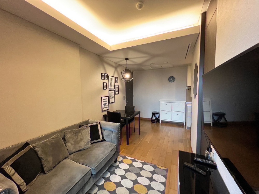 ขายคอนโดสุขุมวิท อโศก ทองหล่อ : LTH11684 -The Lumpini 24 FOR SALE Size 32 sqm. 1 bed 1 bath Near BTS Phrom Phong Station ONLY 5.2 MB