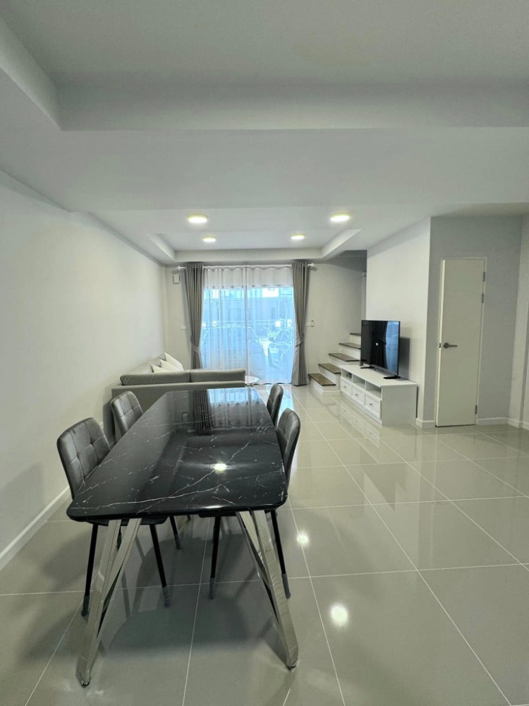 For RentTownhouseOnnut, Udomsuk : 🔴38,000฿🔴🏘🏠 Townhome Q Prime Sukhumvit 77 ✅ Beautiful house, good location, near BTS Srinakarin 🎉🎉 Happy to serve 🙏 Interested, please contact 𝙇𝙄𝙉𝙀 (very fast response): 📱 Property code 6801-0103 📱: Line ID: @bbcondo88