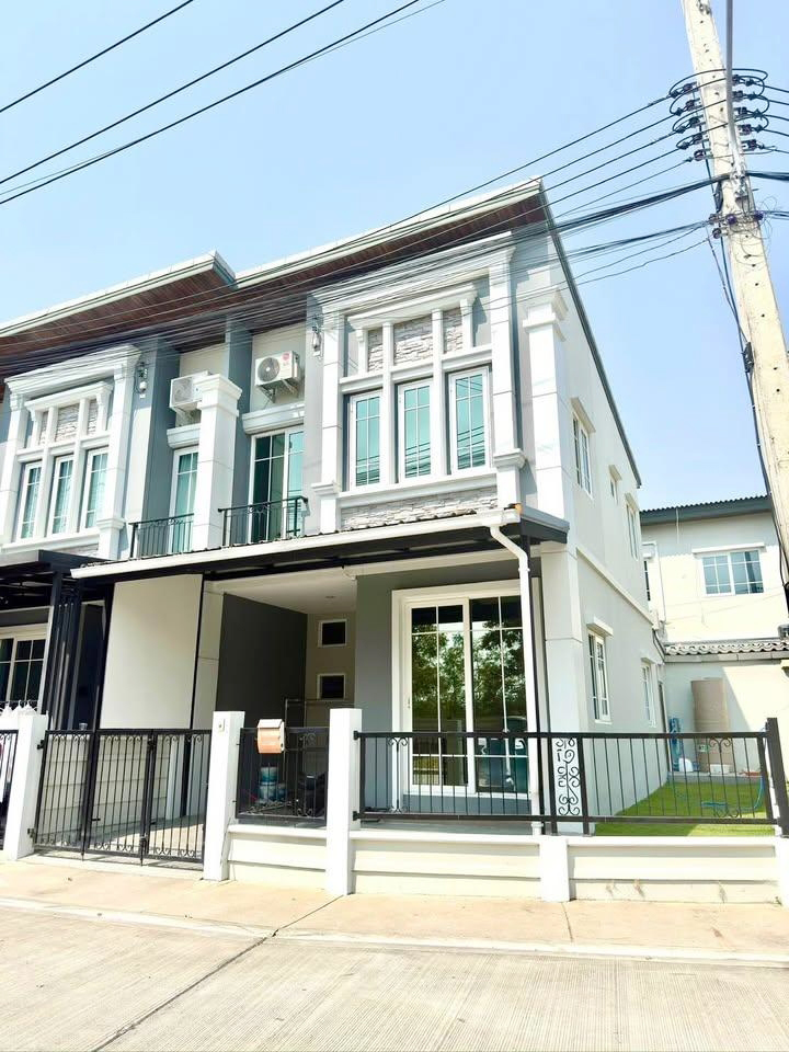 For RentTownhomeChiang Mai : Townhome for rent good location near Meechok Plaza, No.5H499