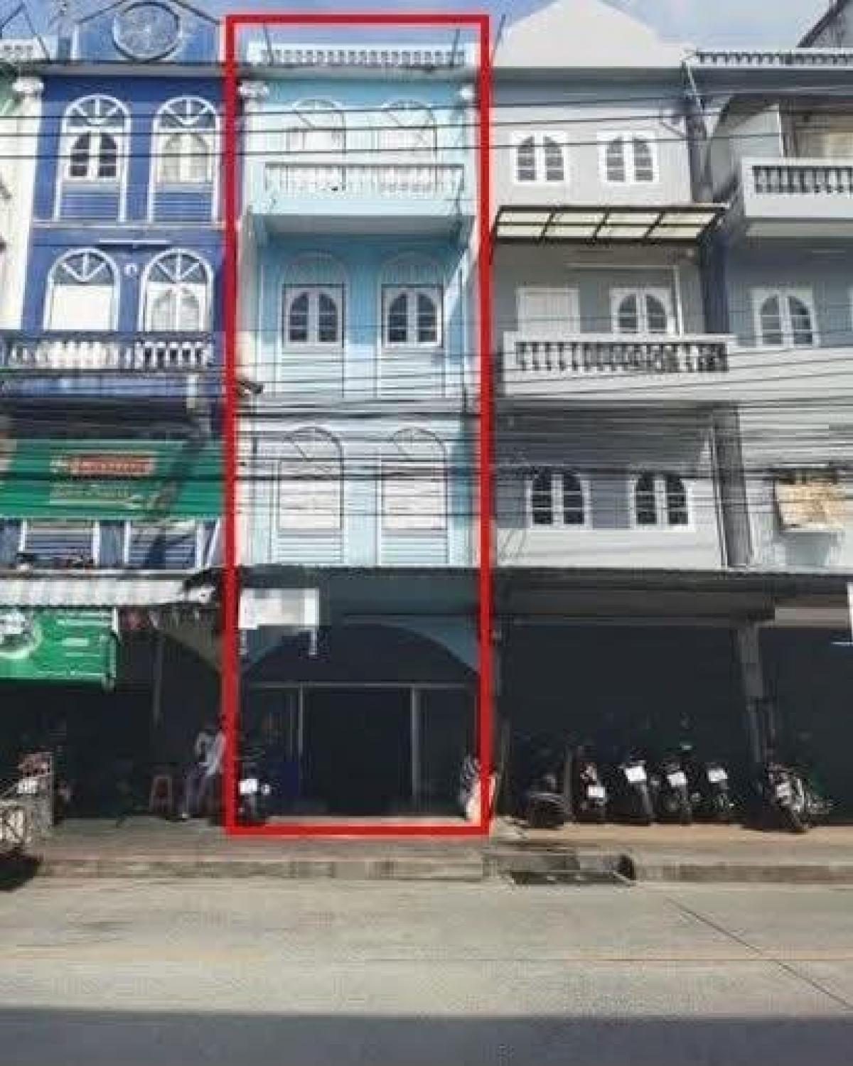 For RentShophouseRatchadapisek, Huaikwang, Suttisan : Commercial building Lat Phrao 80, Soi 22, through Ratchada-Huai Khwang