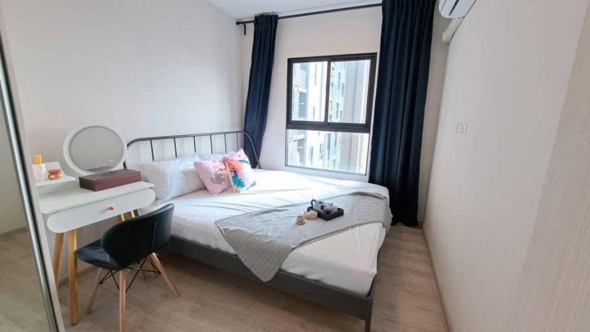 For RentCondoNonthaburi, Bang Yai, Bangbuathong : Condo for rent, Plum Central Station Westgate, size 50 sq m, 12th floor, large room, feels like home, 2 bedrooms, 2 bathrooms, can be made into 1 bedroom + 1 work room.