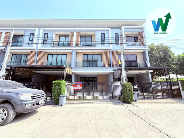 For SaleTownhouseBangna, Bearing, Lasalle : Urgent sale, 3-storey townhouse, Ban Chanyada @ Work, Soi Wat Plad Priang, area 23.4 square wah, width 5.5 meters