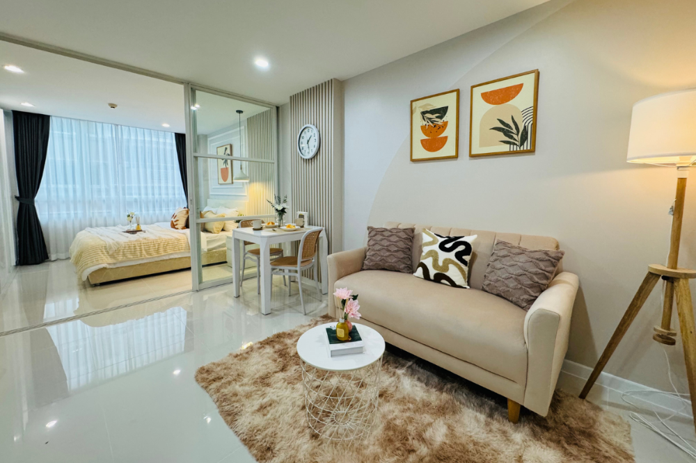 For SaleCondoPattanakan, Srinakarin : For sale: Elements Srinakarin, opposite Seacon Square, very beautiful room, ready to move in immediately.