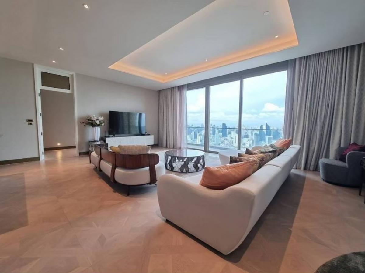 For RentCondoWongwianyai, Charoennakor : The Residences at Mandarin Oriental – A Luxury Condo by the Chao Phraya River with Million-Dollar Views in the Heart of ICONSIAM.