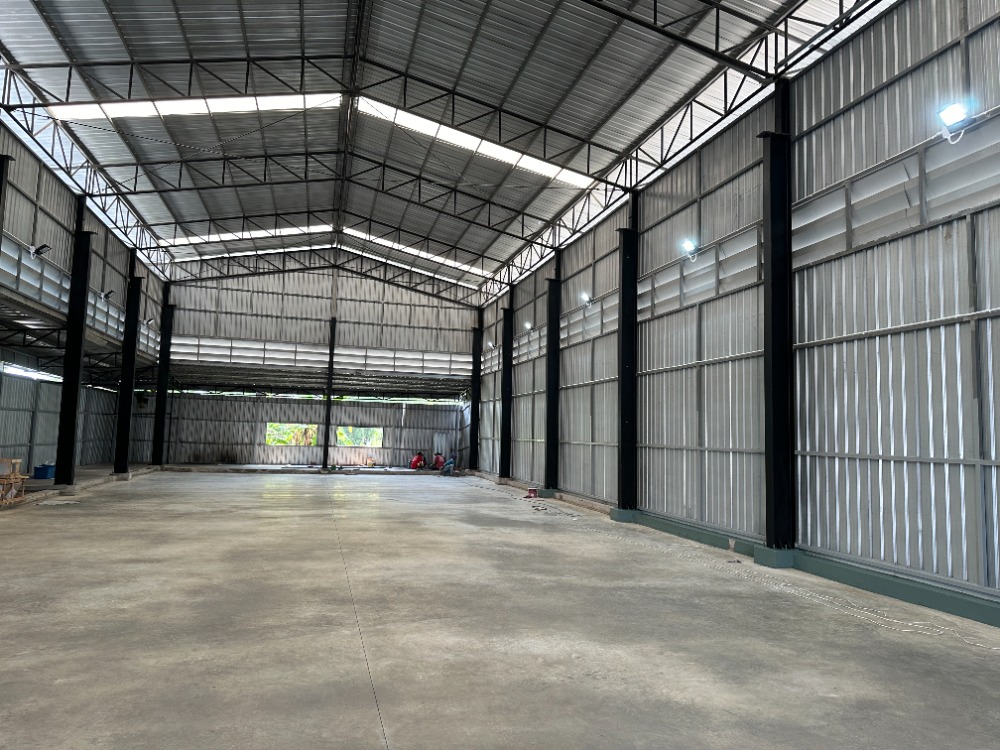 For RentWarehouseLadkrabang, Suwannaphum Airport : Warehouse & Office for Rent, close to Chao Khun Thahan Rd.