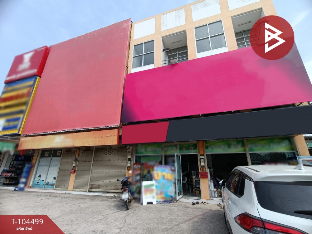 For SaleShophousePattaya, Bangsaen, Chonburi : Commercial building for sale, 4 units, Sukhumvit Road, area 92 sq m, Sattahip, Chonburi