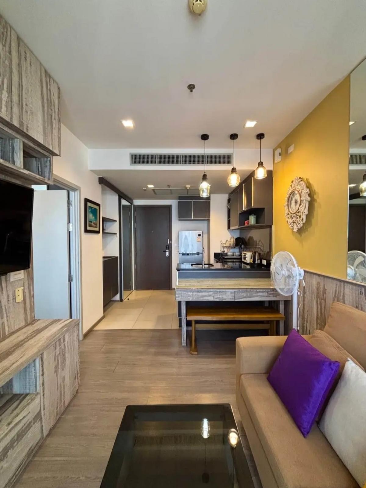 ให้เช่าคอนโดวงเวียนใหญ่ เจริญนคร : " READY TO MOVE IN 1BEDROOM WALK WONGWAIN YAI BTS "