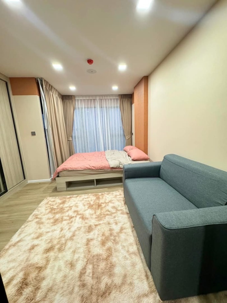 For RentCondoMin Buri, Romklao : Urgent‼️Beautiful room 🔥🔥🔥 For rent Atmoz Flow Minburi, beautiful room, exactly as shown in the picture, fully furnished + washing machine‼️Ready to move in 1/3/68 (reply to chat very quickly)