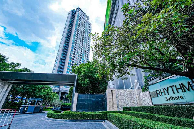 For SaleCondoSathorn, Narathiwat : Rhythm Sathorn – Luxury Condo with Chao Phraya River View Live in the heart of Sathorn with breathta