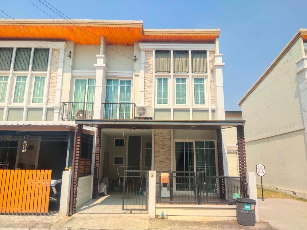 For SaleTownhouseRama5, Ratchapruek, Bangkruai : For sale: 2-storey townhouse in the middle of Nonthaburi city, modern style, beautiful, ready to move in, Golden Town Village, Wong Sawang-Ratchada