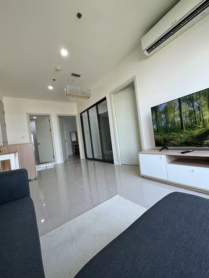 For RentCondoOnnut, Udomsuk : Life Sukhumvit 48, Condo near BTS Phra Khanong, On Nut, near shopping and food, 2 bedrooms for rent 26k