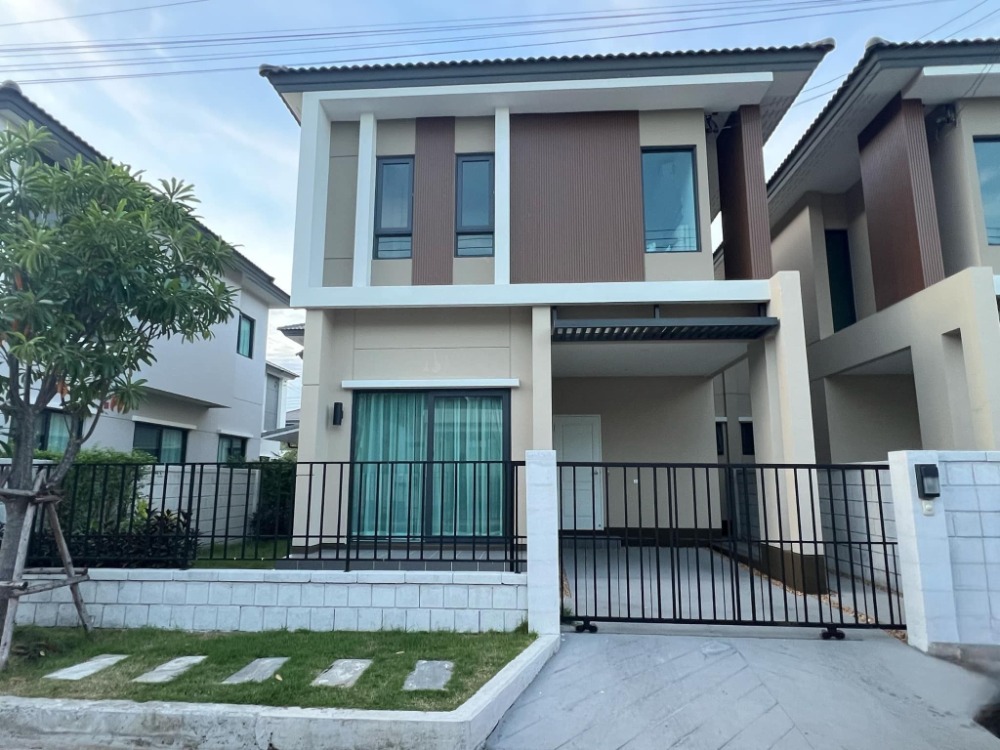 For RentHouseLadkrabang, Suwannaphum Airport : 🏡 Single house for rent Centro On Nut-Suvarnabhumi ✈️ Near Suvarnabhumi Airport only 8 meters. Fully furnished and electric appliances. Vacant house ready to move in ✅✅