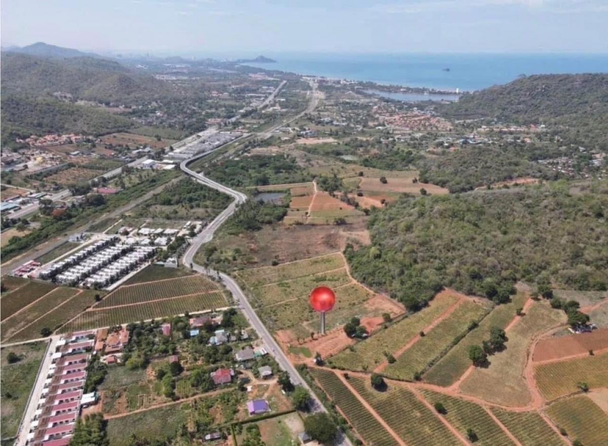 For SaleLandHuahin, Prachuap Khiri Khan, Pran Buri : Land for sale in Hua Hin 105-Pranburi (sea side) on a hill, already divided into plots, land ready for project, 4 rai, 2 ngan, 62 square wa.